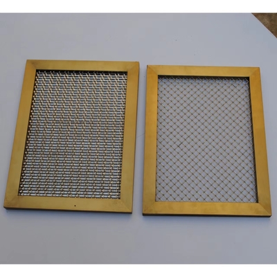 304 Malzeme 3MM 5MM Delik Açılı Crimped Dekoratif Metal Açı Ekranı Paslanmaz Çelik